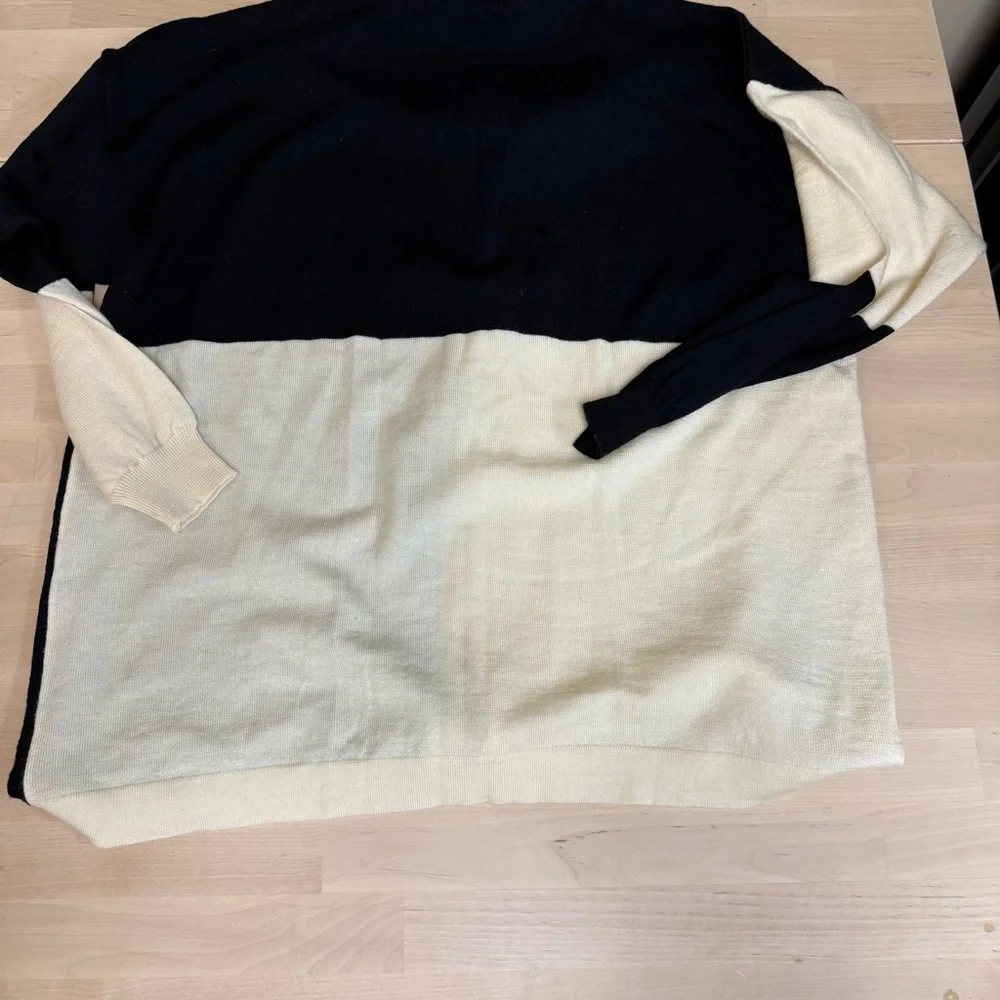 Stefanel Black and Cream‎ Cardigan - Picture 8 of 10